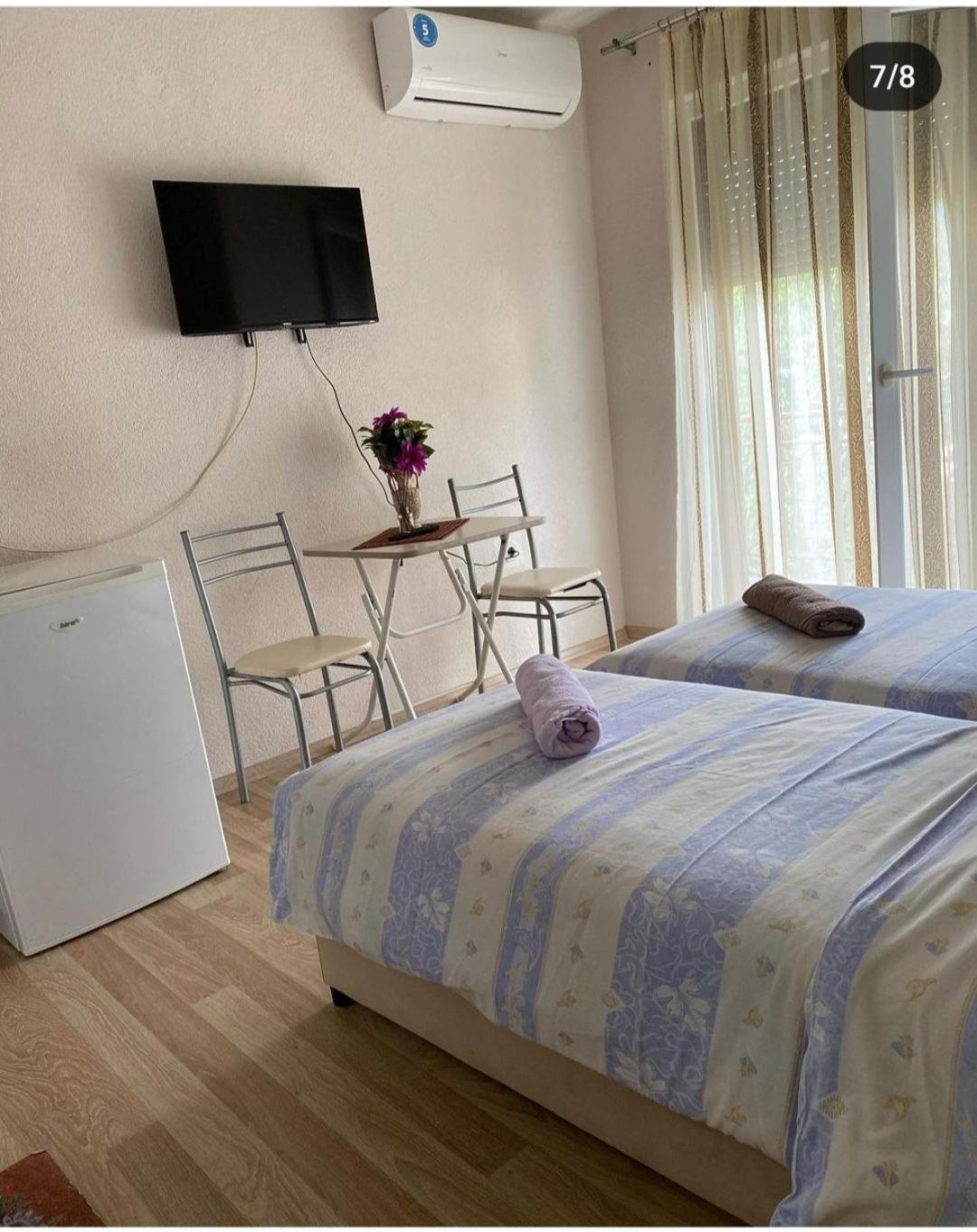 אוהריד Guest House Zarnovel Palace מראה חיצוני תמונה
